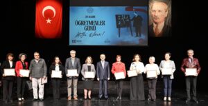 24 kasim ogretmenler gunu unutulmadi