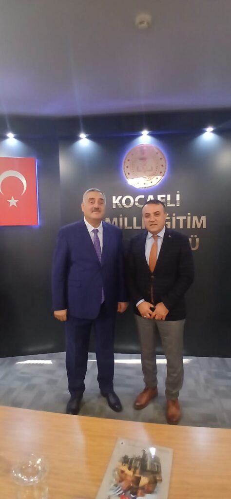 Müdür Aydın, Erzurumluları ağırladı 2 KOCAELI ERZURUMLULAR VAKFI 4