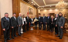 24 Kasım Öğretmenler Günü Münasebetiyle Öğretmenlerden Vali Aktaş’a Ziyaret