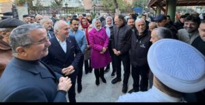 izmite28099te pazar sabahi bulusmasi fatma baskan cemaati dinledi