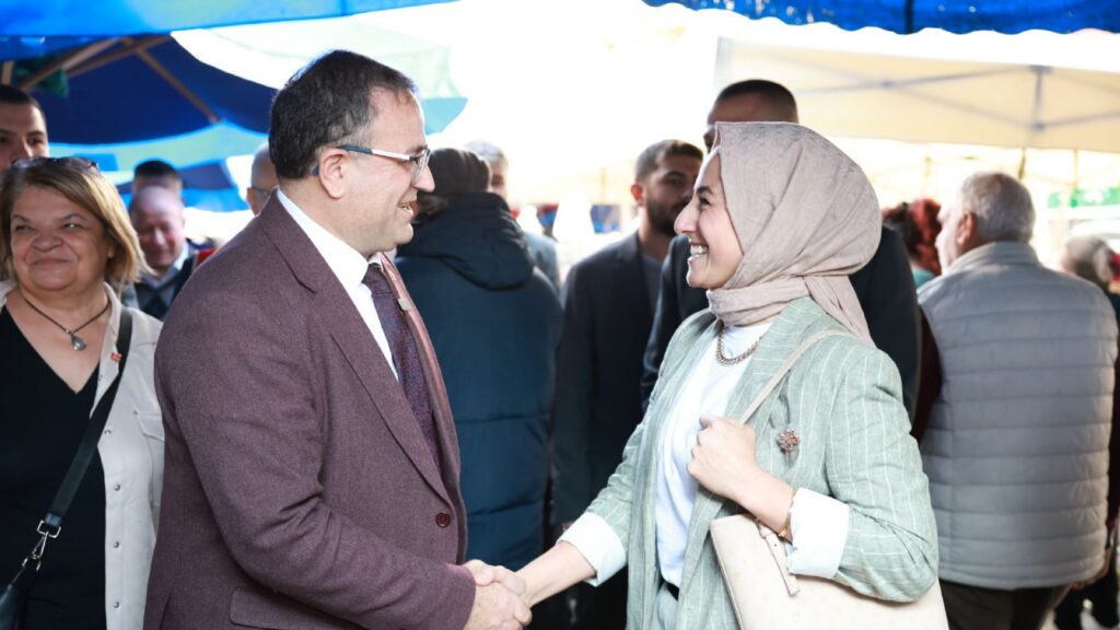 Başkan Gökçe´den Yavuz Sultan´da Pazar Ziyareti 4 bsk2 04122025112230 4 1600 900