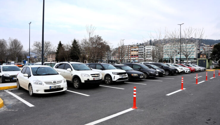 Vatandaşlar, 1 Mart Vapur İskelesi Otoparkı’na tam not verdi;