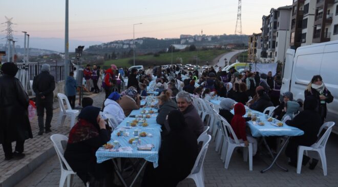 Sepetçi’de Dayanışma Sofrası Kuruldu
