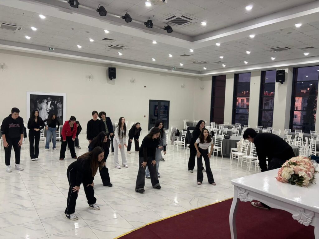 Derince’de Tiyatro Eğitimleri Devam Ediyor 3 TIYATRO 1