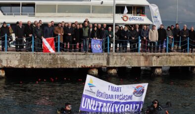 Karamürsel’de Üsküdar Vapuru Faciası İçin Hüzünlü Anma