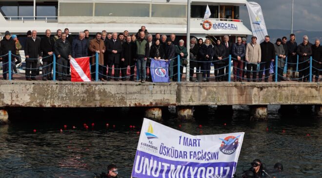 Karamürsel’de Üsküdar Vapuru Faciası İçin Hüzünlü Anma