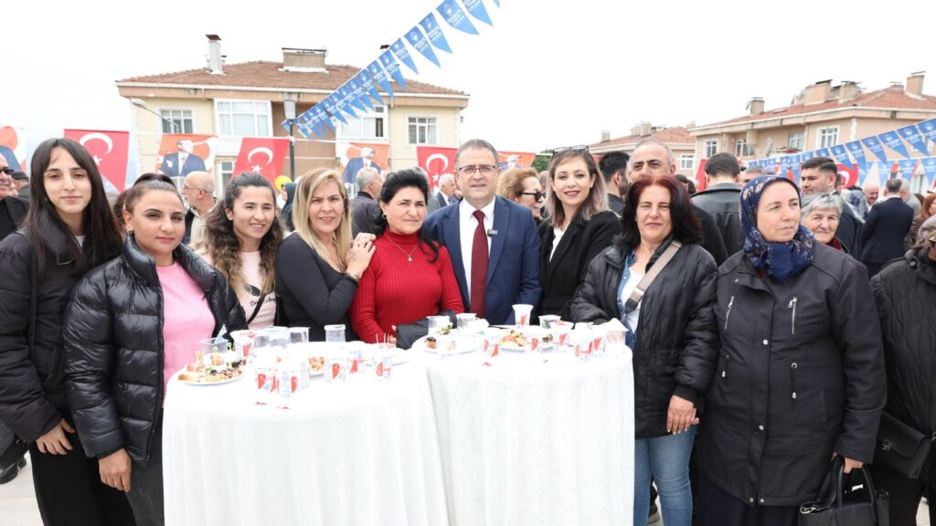 Davet Evi ve Senin Kafen Genç Açıldı 4 11 18042026151734 12 1600 900