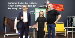 derince8217de kahkaha ve sanat ayni sahnede bulustu