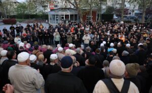 korfezli ilk haci kafilesi dualarla ugurlandi