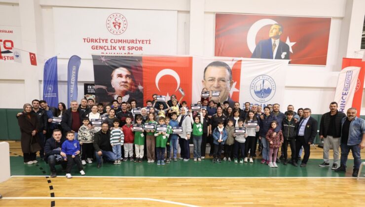 Derince´de Satranç Şöleni