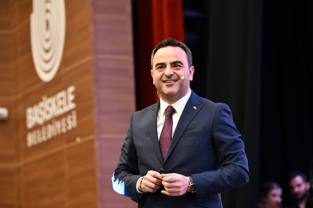 "Güzel İşler Yolunda" 7 Yıllık Hizmet ve Eserler Tanıtıldı 3 yasin unlu