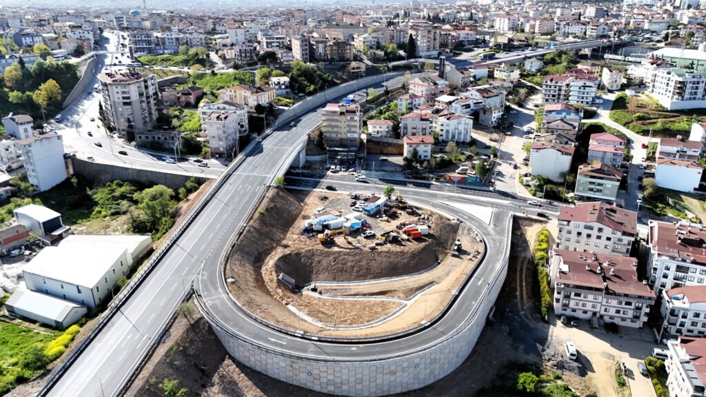 Gebze trafiğine köprülü kavşak müdahalesi 3 Gebze trafigine koprulu kavsak mudahalesi 9 Large