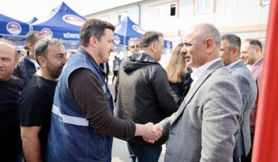 Körfez Belediyesi personeli bayramlaştı