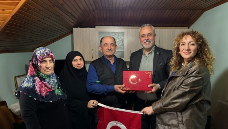 İzmit Belediyesinden Kıbrıs Gazilerine vefa ziyareti