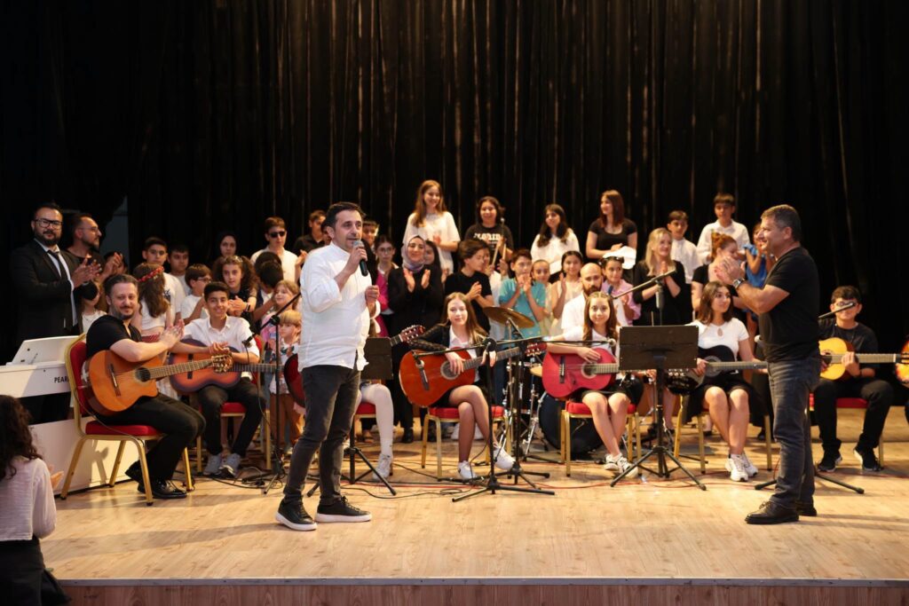 Körfez Belediyesi Sanat Merkezi’nden muhteşem yılsonu konseri 3 132515