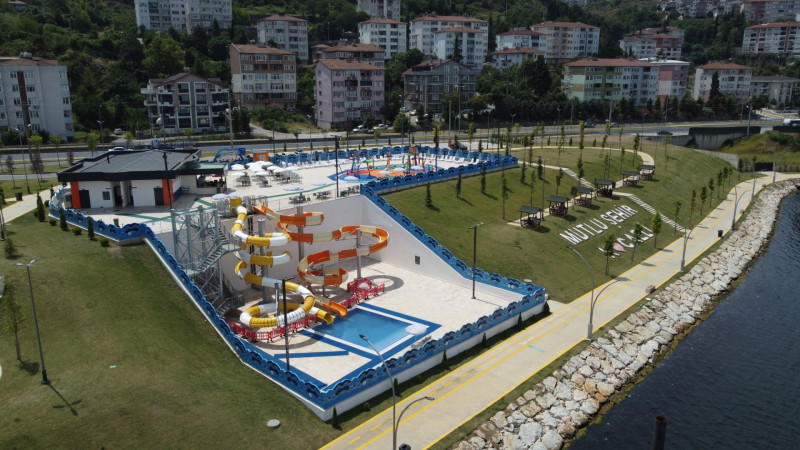 Değirmendere Aquapark yeni sezona ‘merhaba’ dedi 3 1782475486 7a07fb7318