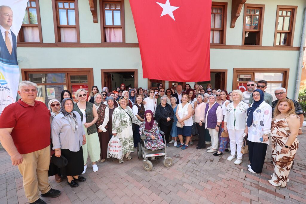 EREGLI KARMEK KURS MERKEZI EL SANATLARI SERGISI ACILDI 17