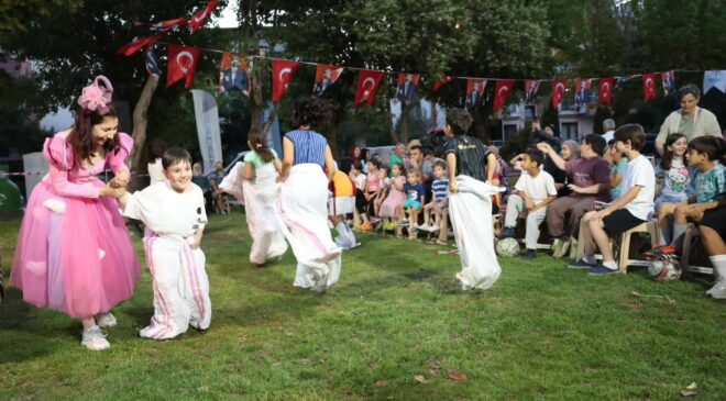 Derince’de Mahalle Şenlikleri Devam Ediyor