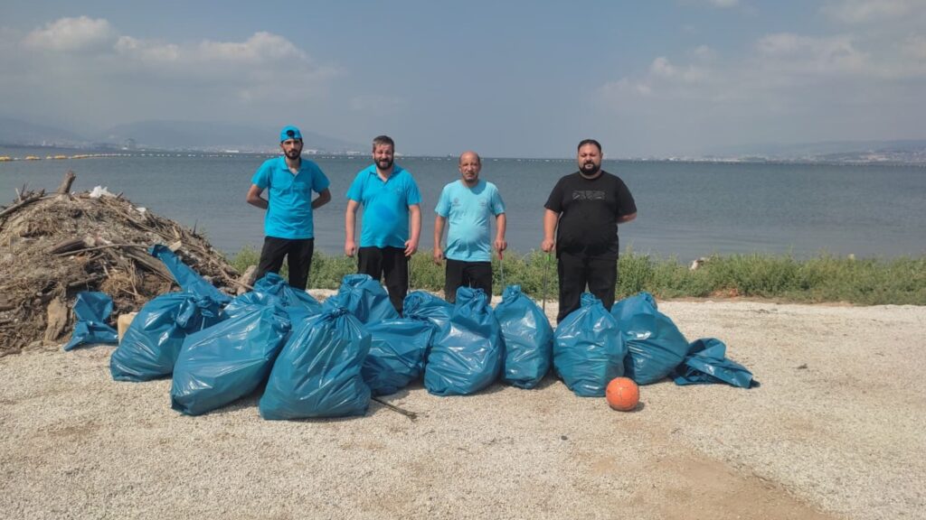Kocaeli’nin kıyı şeritleri 10 ton atıktan arındırıldı 3 175975