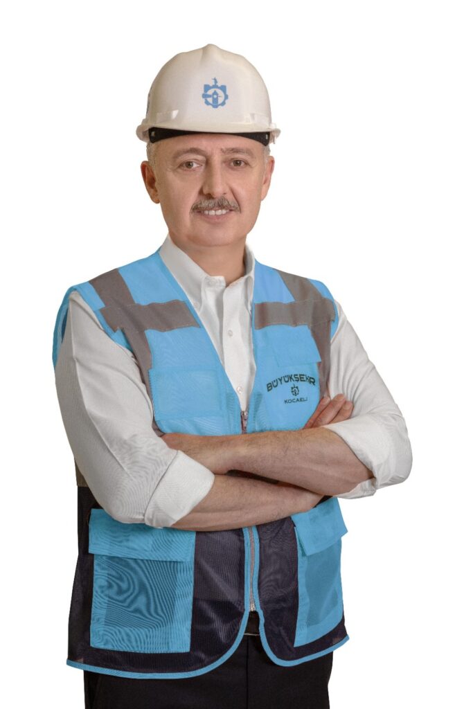 176773