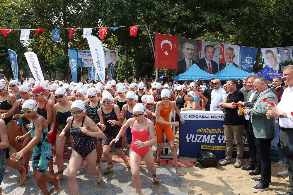 Körfez’in İki Yakası Derince’de Buluştu! 4 yuzme3