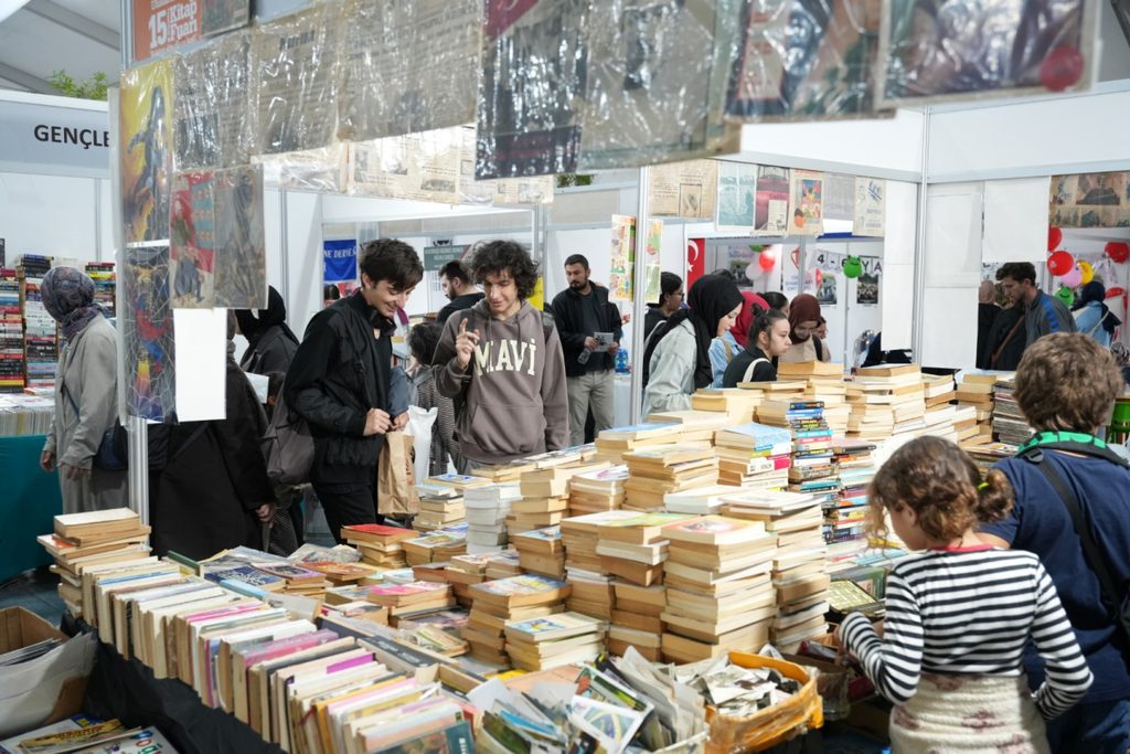 Kocaeli Kitap Fuarı'nda 16.Buluşma İçin Geri Sayım 5 1790160467 1e350c01f6