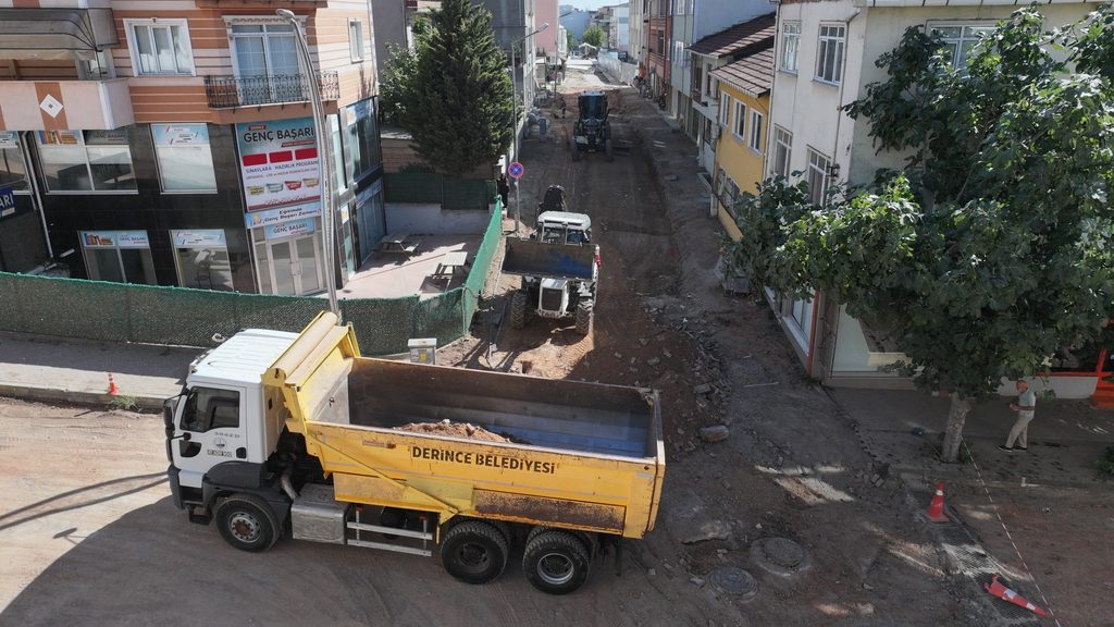 Derince’de Asfalt çalışması başladı 4 191997