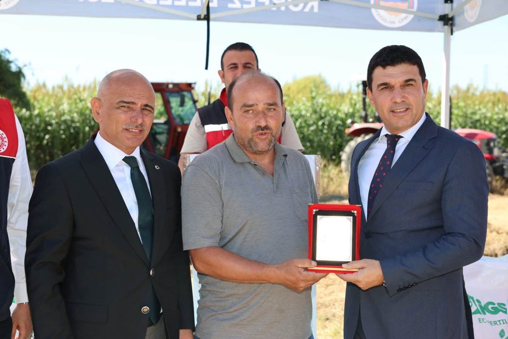 Körfez’de Sorgum Sudan Otu Melezi Hasadı Gerçekleştirildi 5 PLAKET