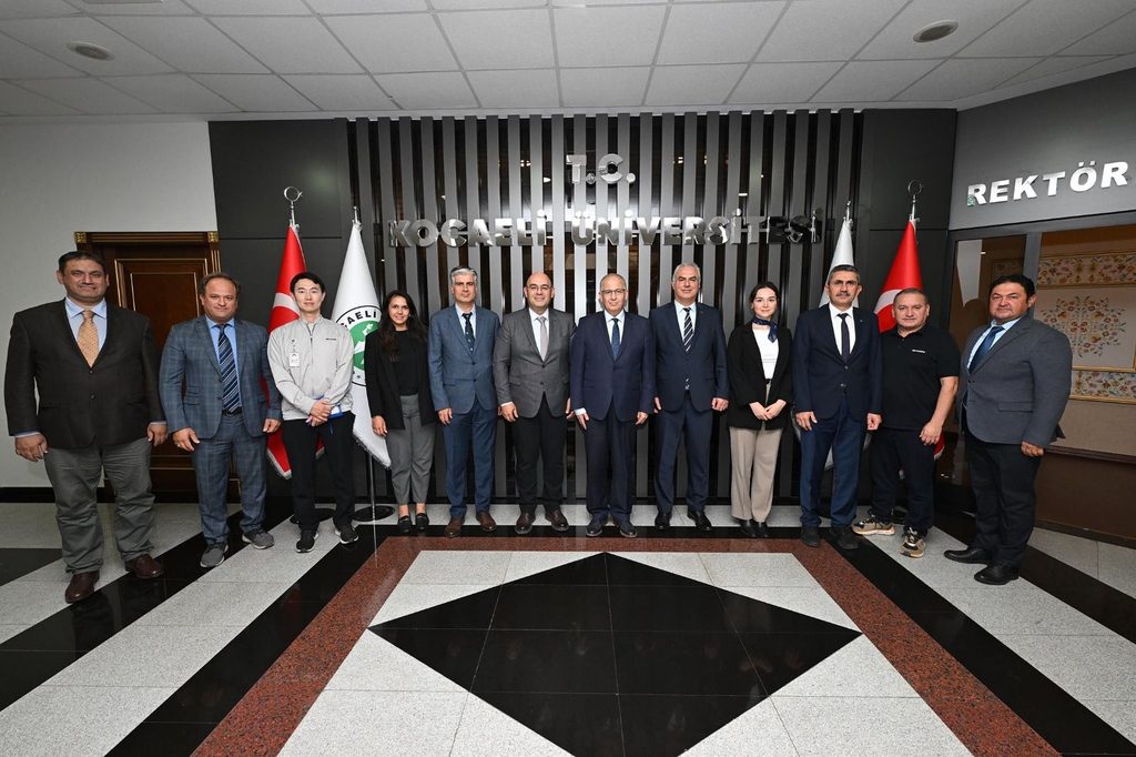 Hyundai Motor Türkiye’den Kocaeli Üniversitesi’ne önemli destek 3 hyundaikou1